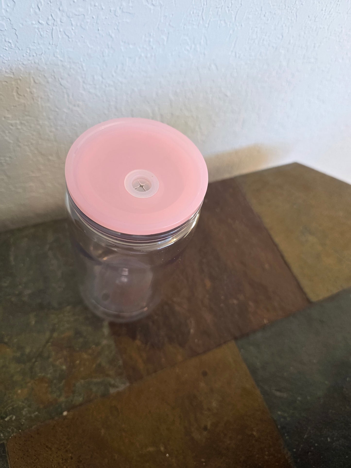 16 oz Acrylic clear can snow globe Cup with different color lids